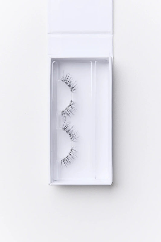 Pre-Glued Under Corner Lash 0.1 by OWN Beauty Essentials – natural pre glued corner lashes with soft lifted finish.