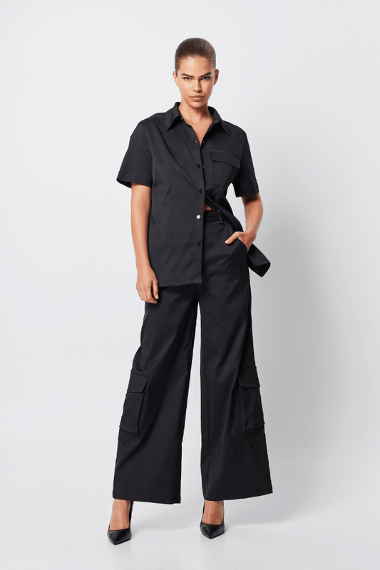 Rivello Shirt Black by Mossman – a relaxed shirt with snap buttons and pocket detail. Perfect for casual styling.