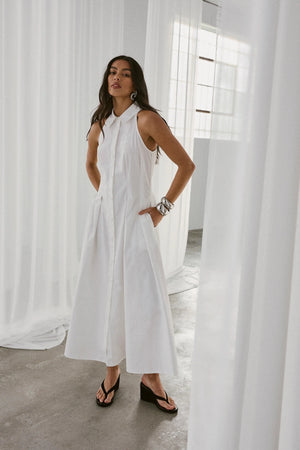 Roam Midi Dress White by Mossman – a cotton midi with collared neckline and A-line skirt. Perfect for everyday styling.