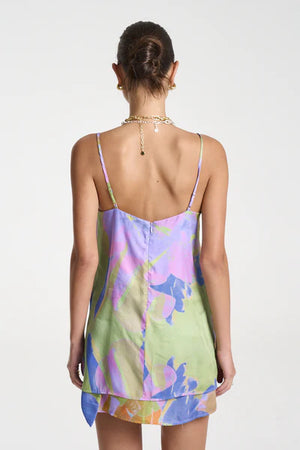 SHIFT TUNIC TOP – BANANAS by Summi Summi, printed cupro-rayon tunic with side slits and adjustable straps. Perfect for resort styling.