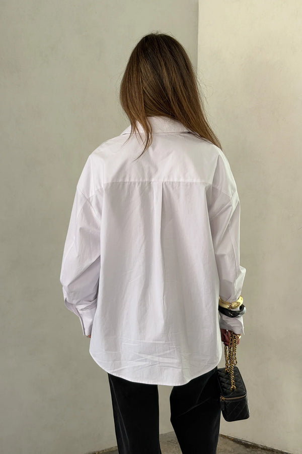 Sebastian Oversized Shirt White by Sneaky Link – a crisp cotton shirt with oversized fit and panel detail. Perfect for elevated styling.