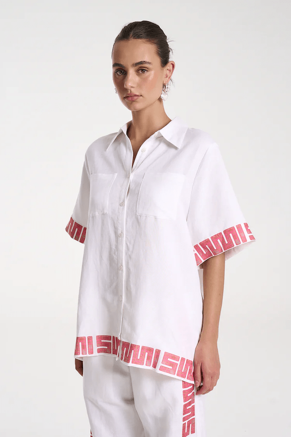 Sig Linen Shirt Neon Plaid by Summi Summi – a boxy shirt with plaid trim and relaxed fit. Perfect for everyday styling.