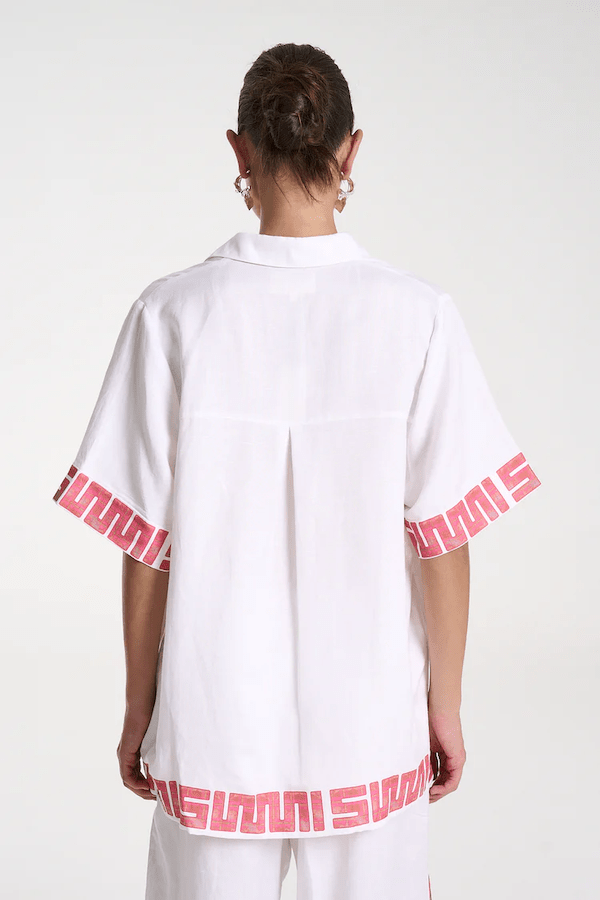 Sig Linen Shirt Neon Plaid by Summi Summi – a boxy shirt with plaid trim and relaxed fit. Perfect for everyday styling.