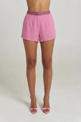 Sig Suit Short Petal by Summi Summi – relaxed tailored cupro rayon shorts with functional pockets and clean silhouette.