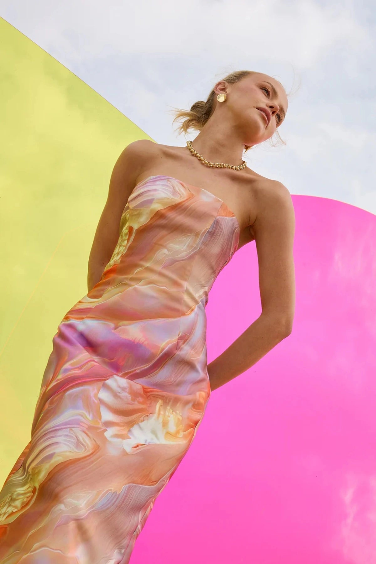 Siren Strapless Midi by PASDUCHAS, a sculptural strapless taffeta midi with pearlescent print. Perfect for formal events or parties.