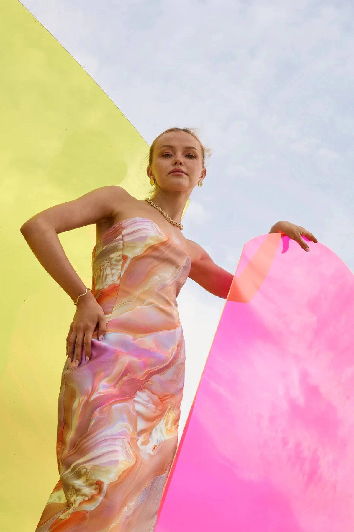 Siren Strapless Midi by PASDUCHAS, a sculptural strapless taffeta midi with pearlescent print. Perfect for formal events or parties.