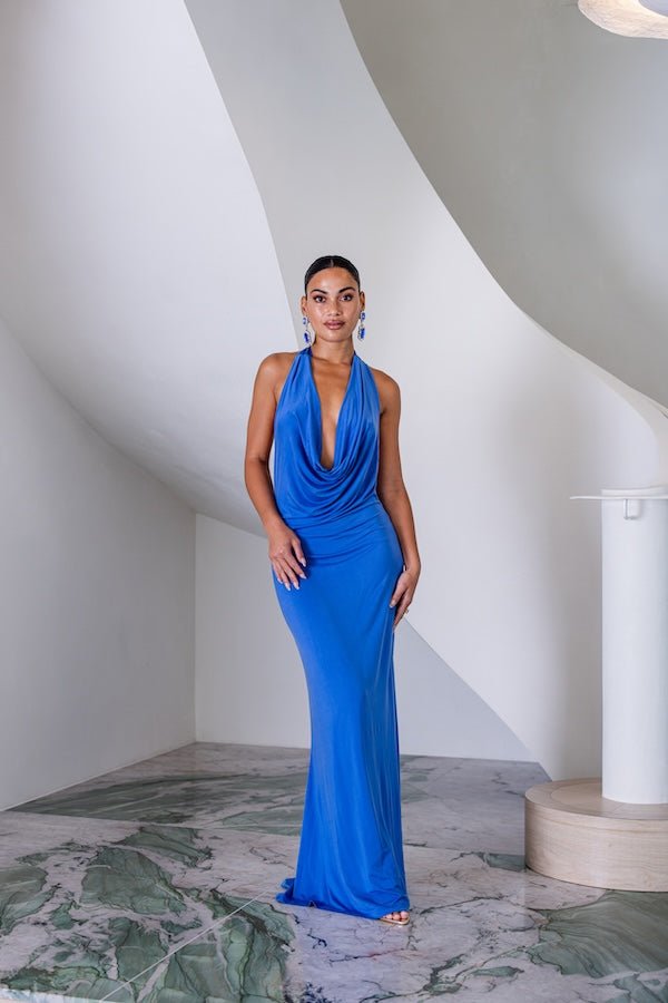 Saint Plunge Maxi Dress Sapphire by Sneaky Link – Trendy halter neck dress with a daring plunge, silky cupro fabric, perfect for elegant evenings and standout events.