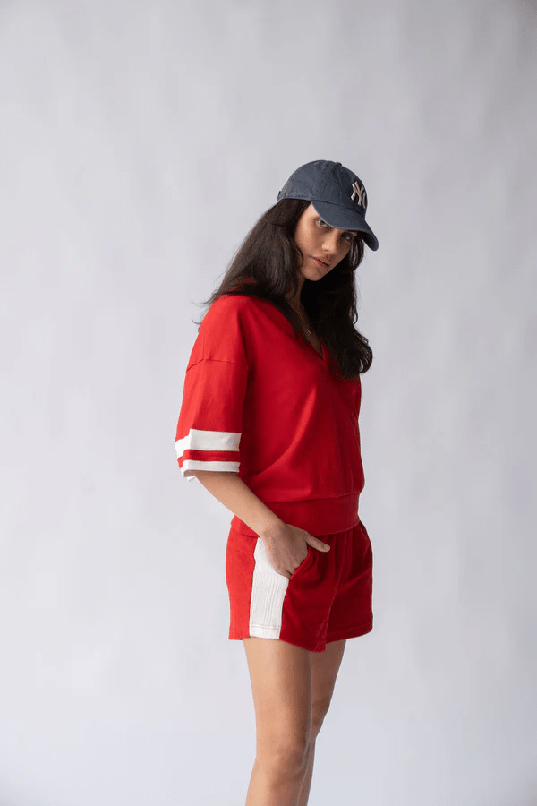 Sportif Short Cherry by Araminta James, terry shorts with contrast trim and elastic waist. Perfect for casual days or sporty outfits.