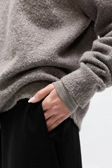 Stella Crew Neck Beige Grey by Bayse – relaxed wool blend knit with brushed texture and classic crew neckline.