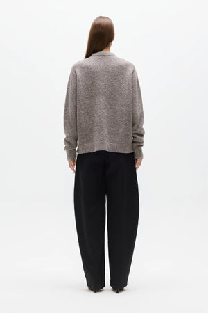 Stella Crew Neck Beige Grey by Bayse – relaxed wool blend knit with brushed texture and classic crew neckline.
