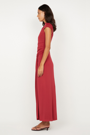Susie Maxi Dress Cherry by Bec + Bridge – a fitted maxi with ruched waist and sleek silhouette. Perfect for elegant styling.