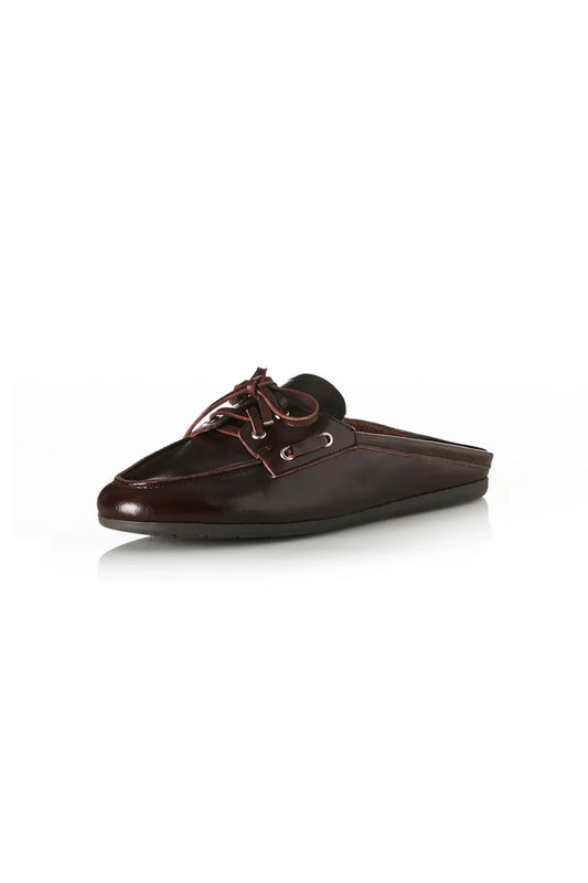 Tessa in Walnut Wax by Alias Mae, a backless boat shoe in premium leather with flat heel and soft leather lining, perfect for relaxed, refined styling.