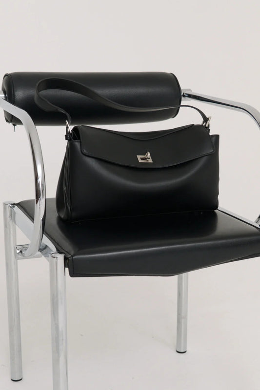 Valentina Bag Silver by Reh Studios – a structured leather bag with adjustable strap and dual compartments. Perfect for everyday wear.