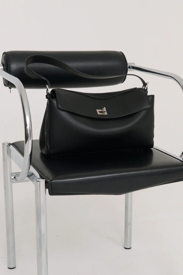 Valentina Bag Silver by Reh Studios – a structured leather bag with adjustable strap and dual compartments. Perfect for everyday wear.