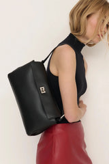 Valentina Bag Silver by Reh Studios – a structured leather bag with adjustable strap and dual compartments. Perfect for everyday wear.