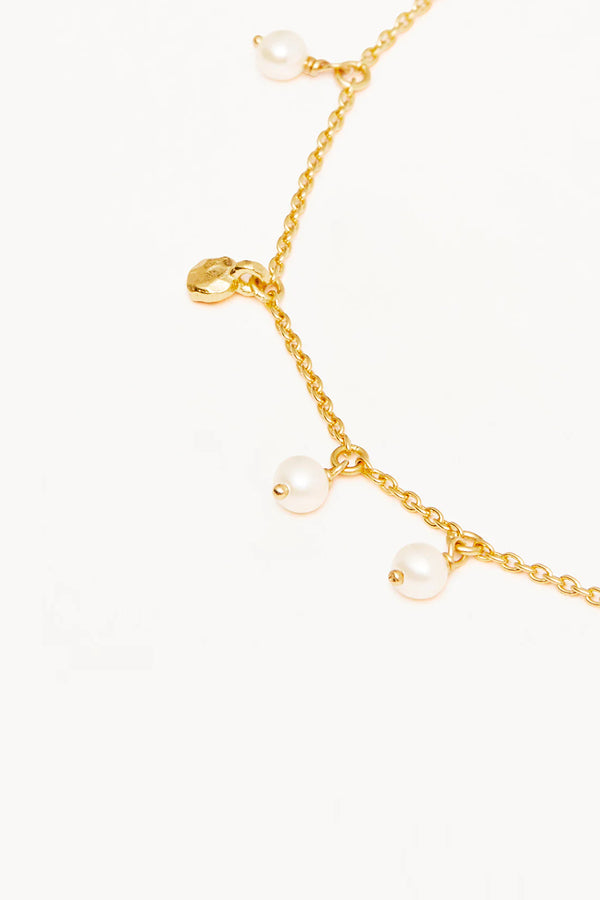By Charlotte | Gold Endless Grace Pearl Chocker | Girls with Gems