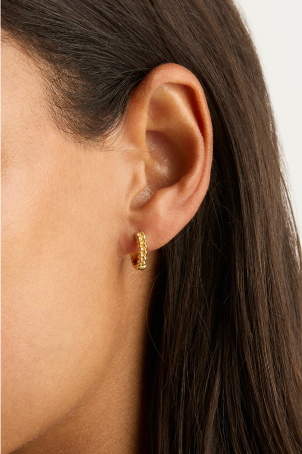 By Charlotte | Gold Intertwined Small Hoops | Girls with Gems